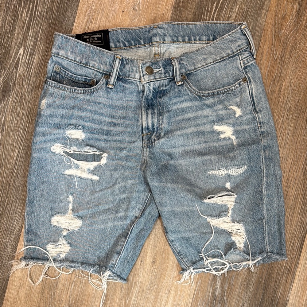 Men's Distressed Denim Shorts